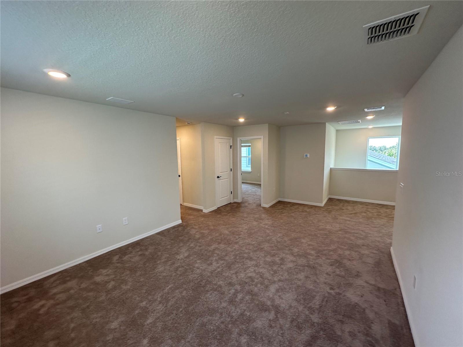 Image 40 of 64 For 10355 Parkview Reserve Lane