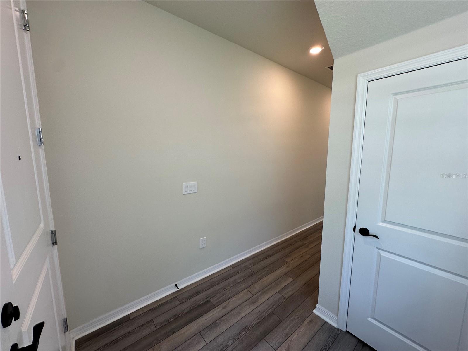 Image 6 of 64 For 10355 Parkview Reserve Lane