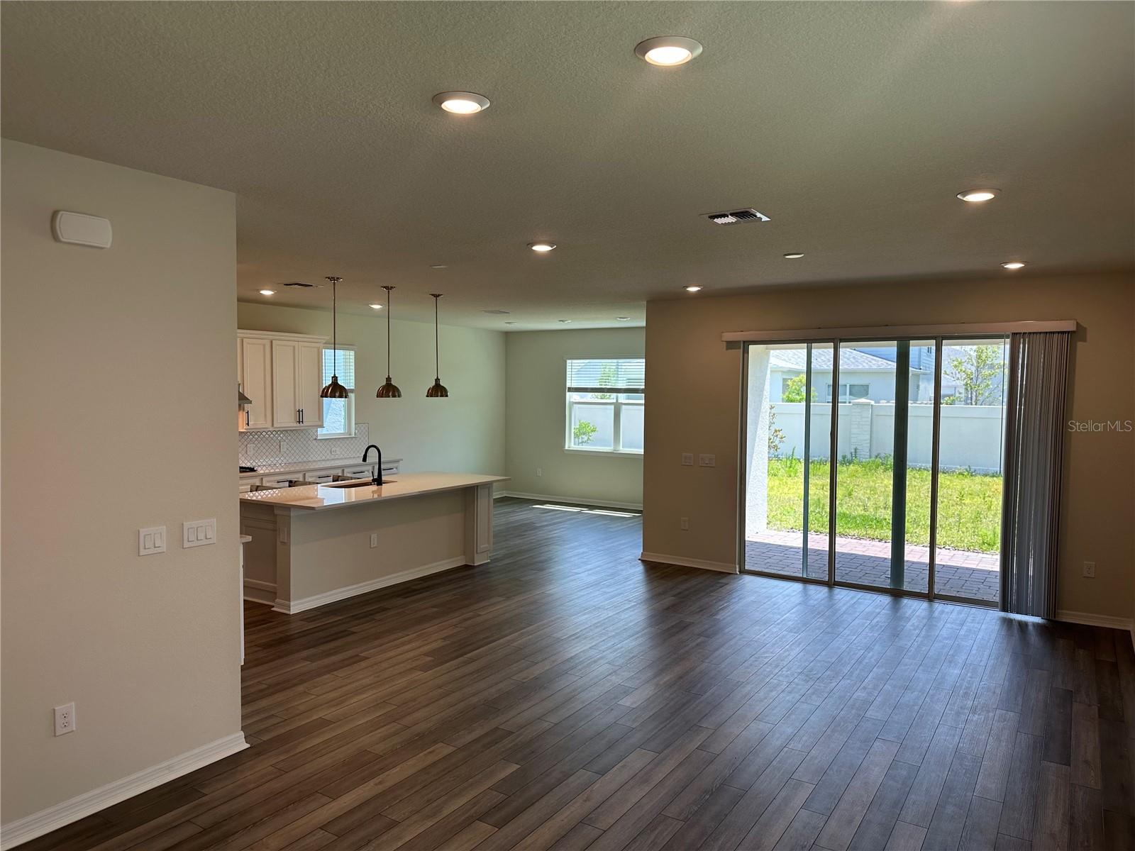Image 9 of 64 For 10355 Parkview Reserve Lane