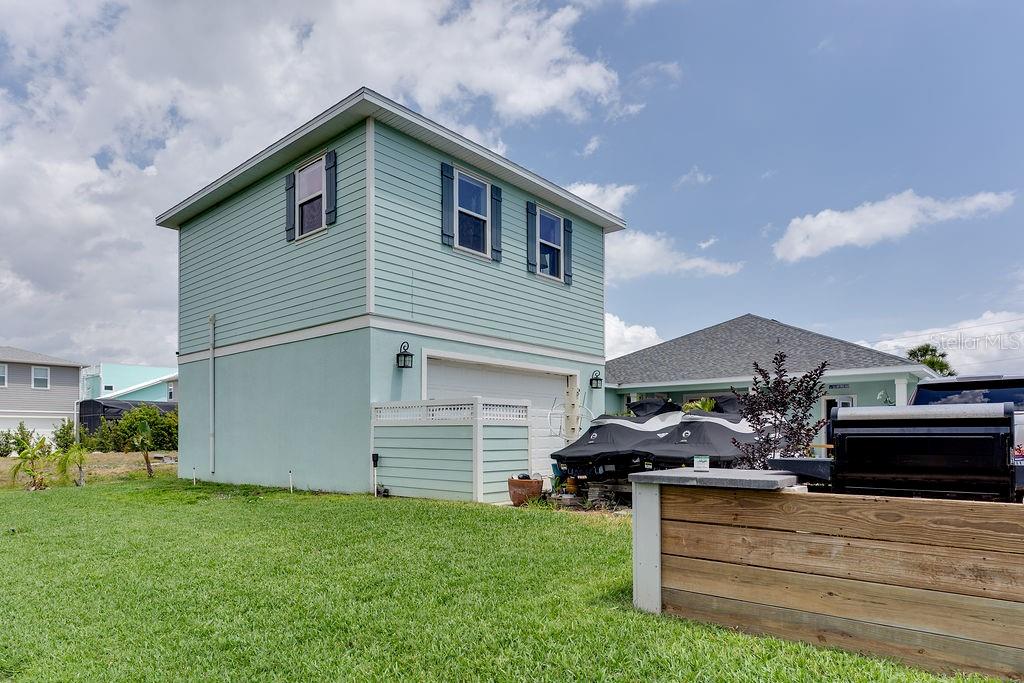 Image 47 of 57 For 5250 Riveredge Drive