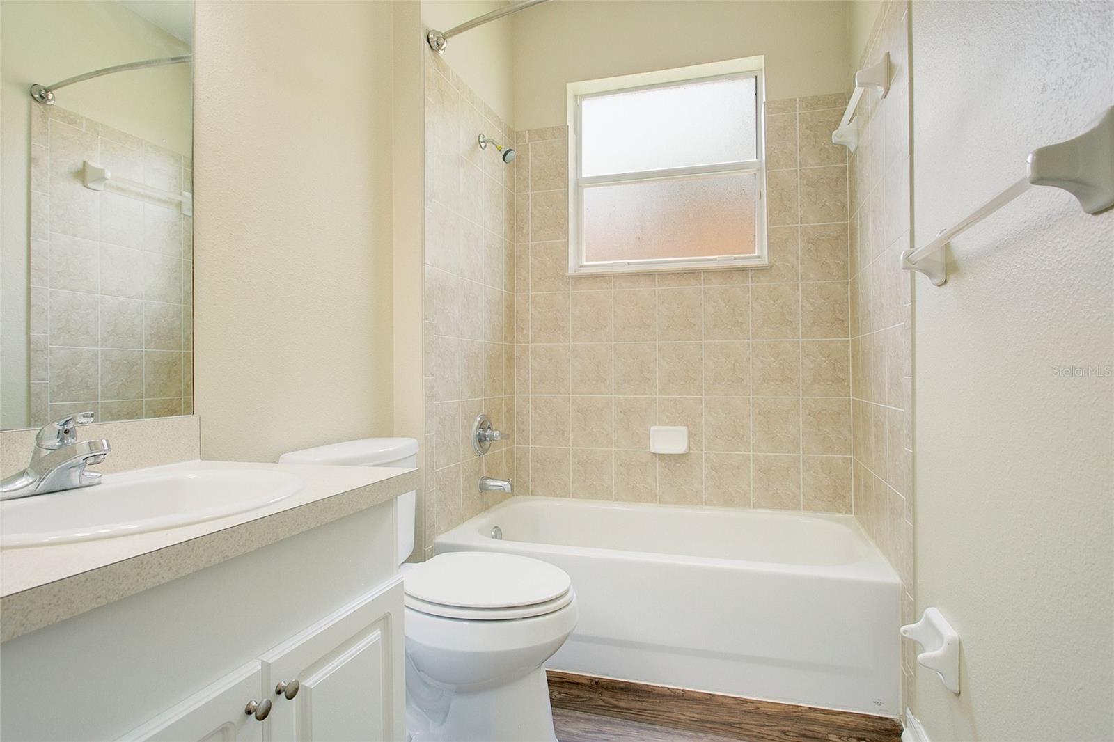 Image 11 of 29 For 212 Citrus Landing Drive