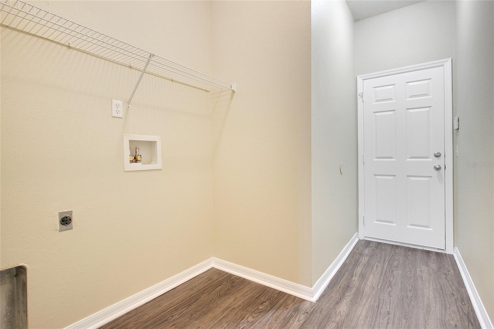 Image 20 of 29 For 212 Citrus Landing Drive