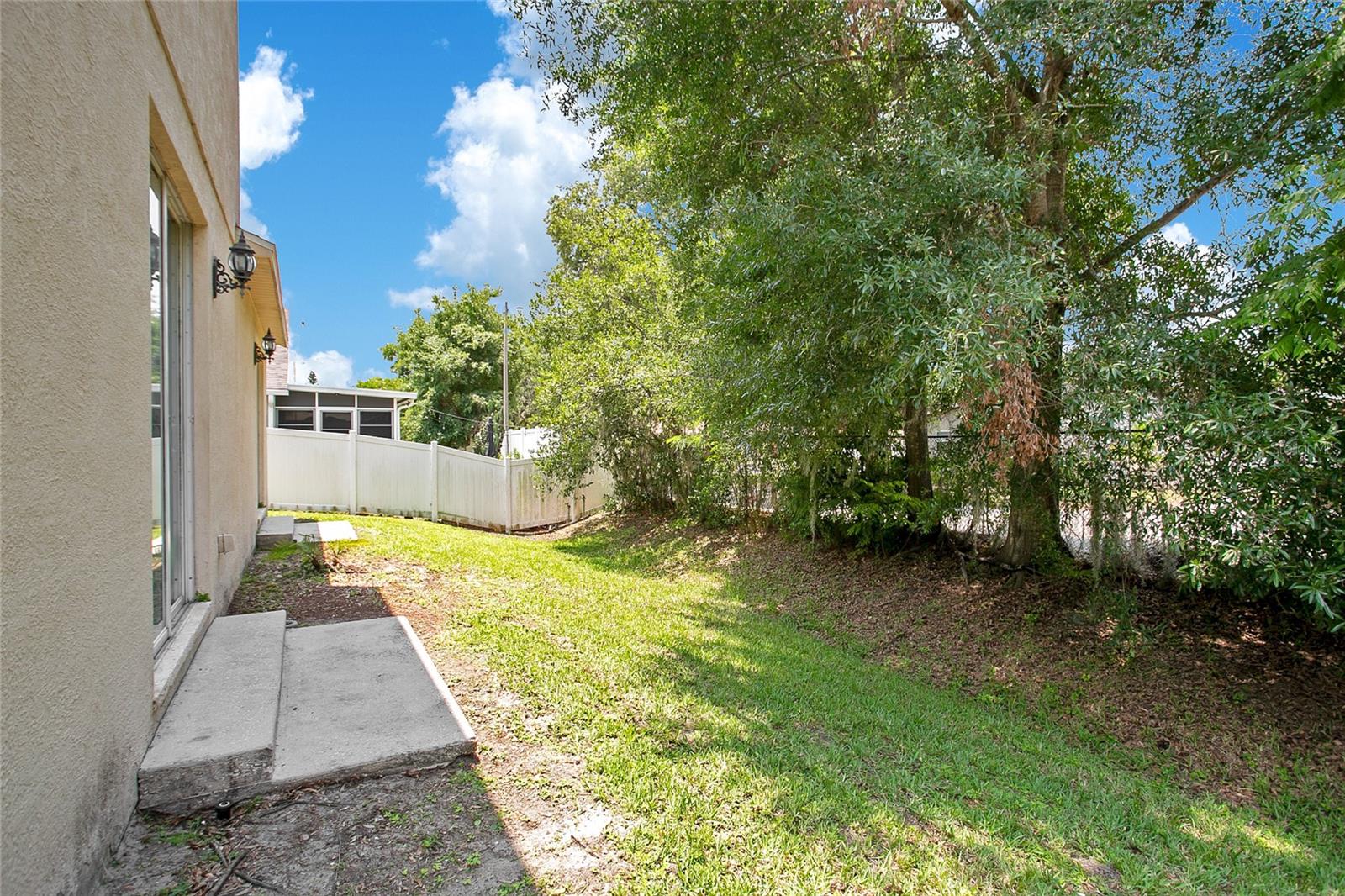 Image 24 of 29 For 212 Citrus Landing Drive