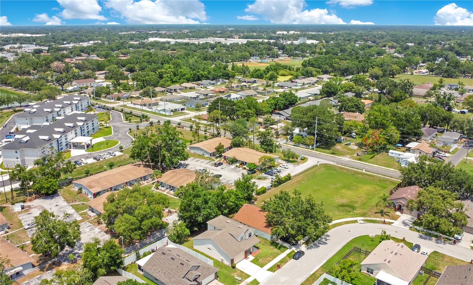 Image 26 of 29 For 212 Citrus Landing Drive