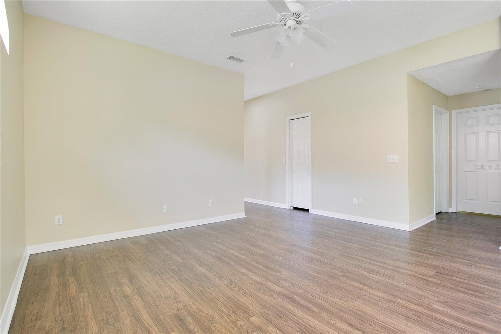 Image 4 of 29 For 212 Citrus Landing Drive