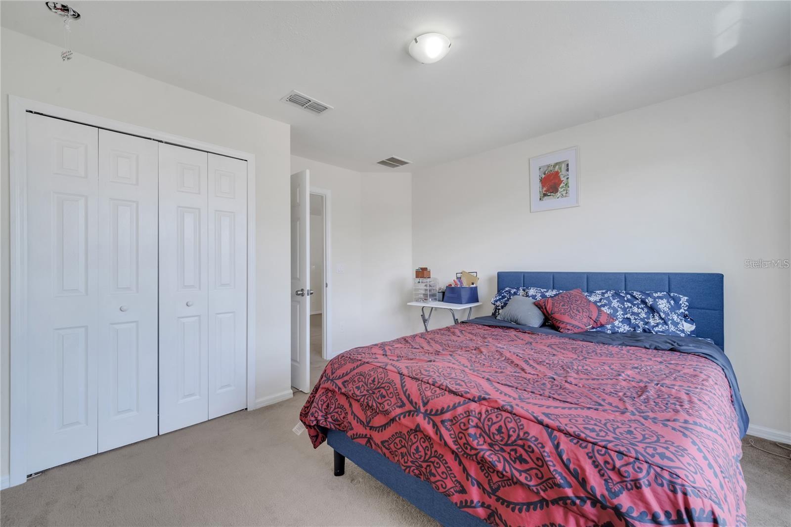 Image 73 of 100 For 4394 Devon Court