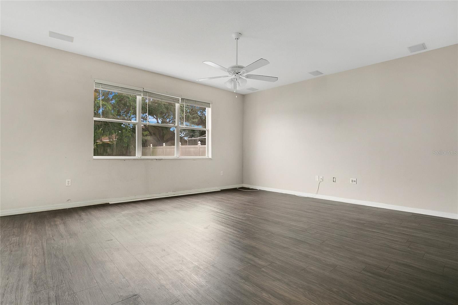 Image 5 of 33 For 7469 Hunters Greene Circle
