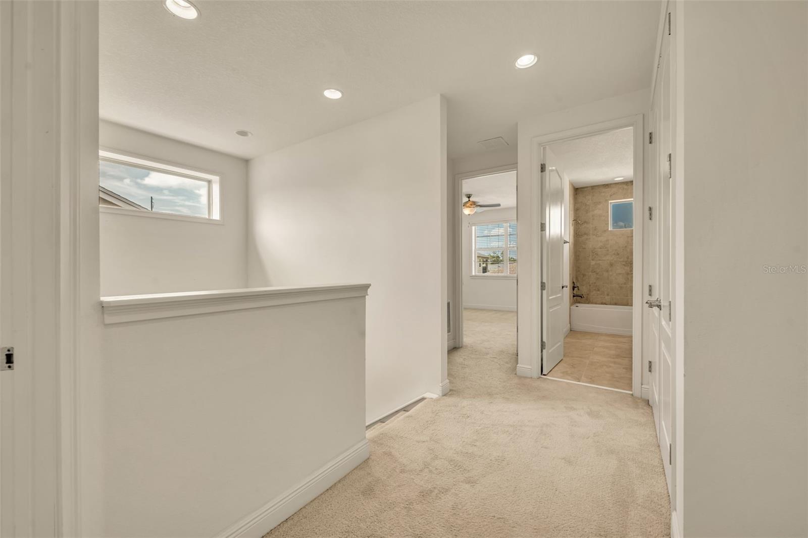Image 49 of 84 For 14078 Alafaya Oak Bend