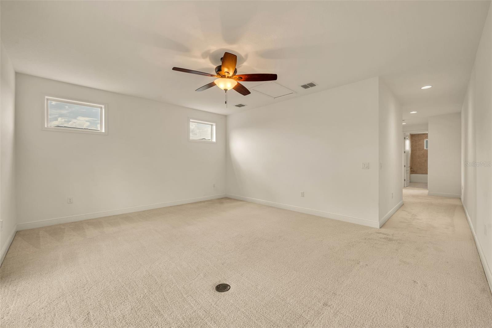 Image 55 of 84 For 14078 Alafaya Oak Bend