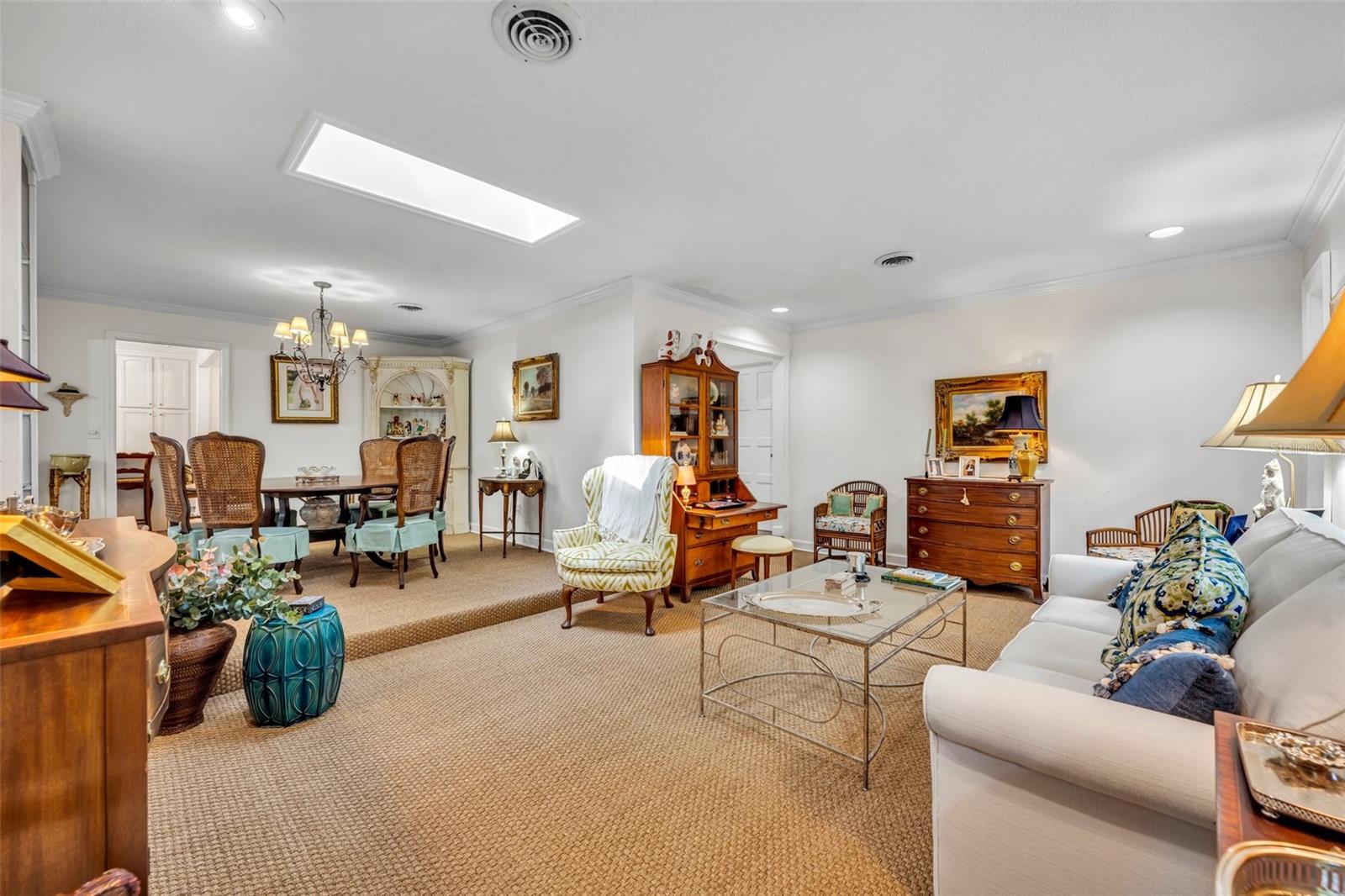 Image 15 of 34 For 1441 Sunnyside Drive