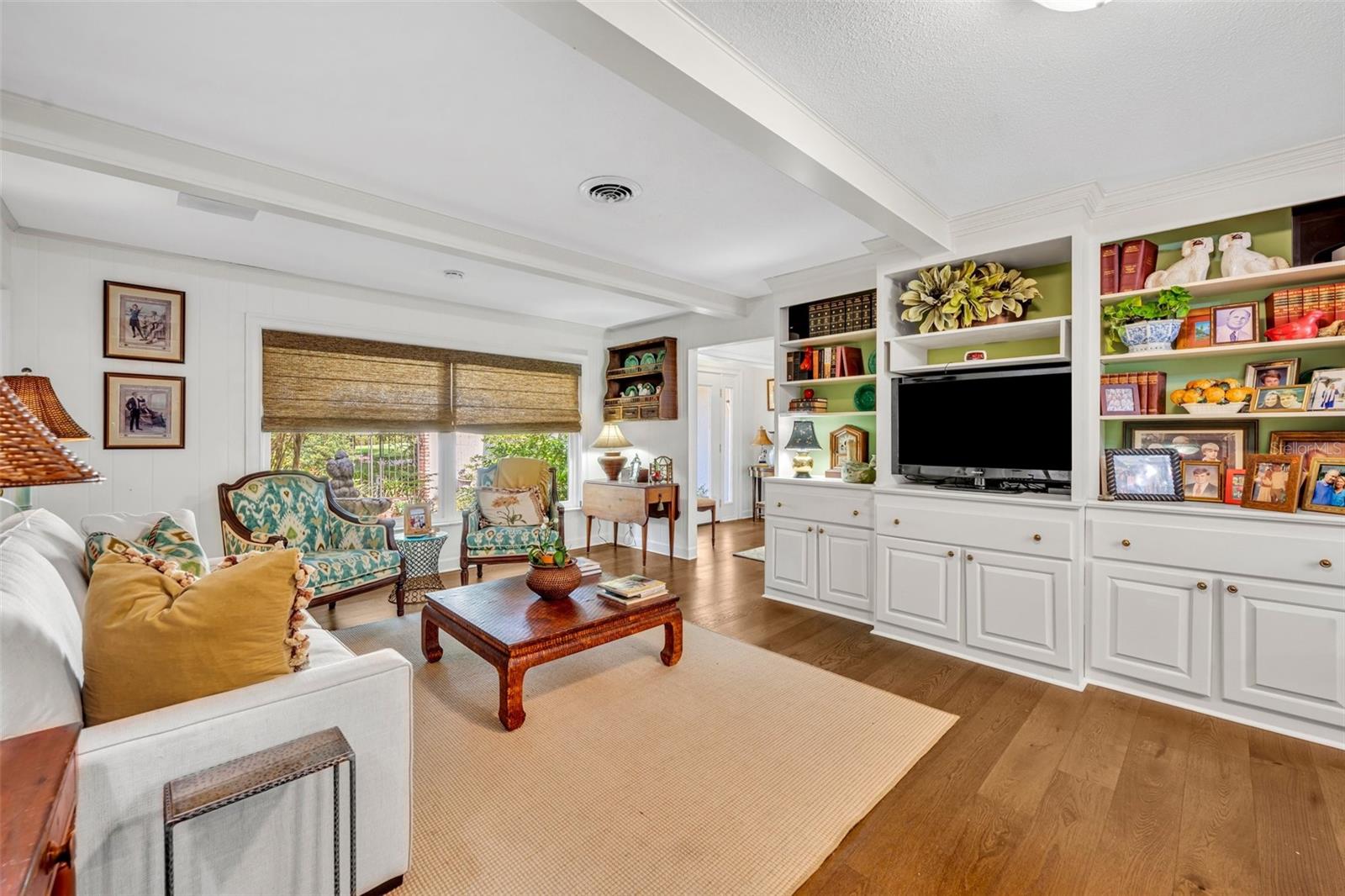 Image 7 of 34 For 1441 Sunnyside Drive