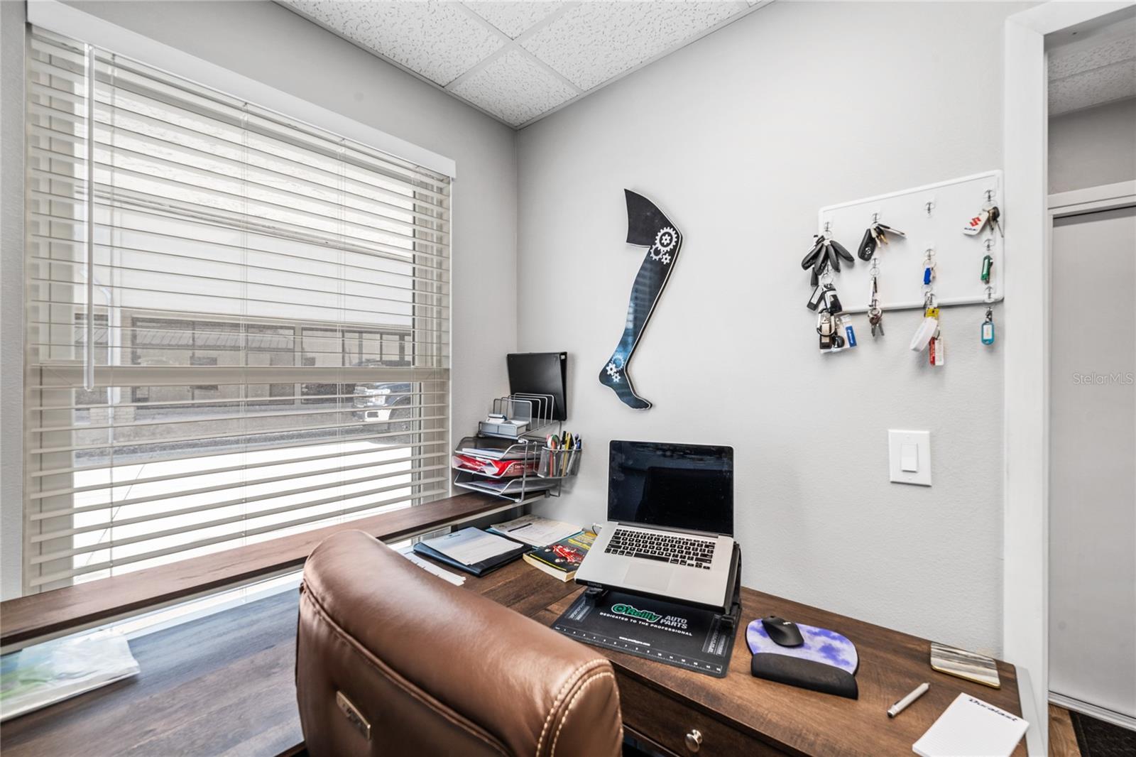 Listing photo id 22 for 2225 Washington Avenue
