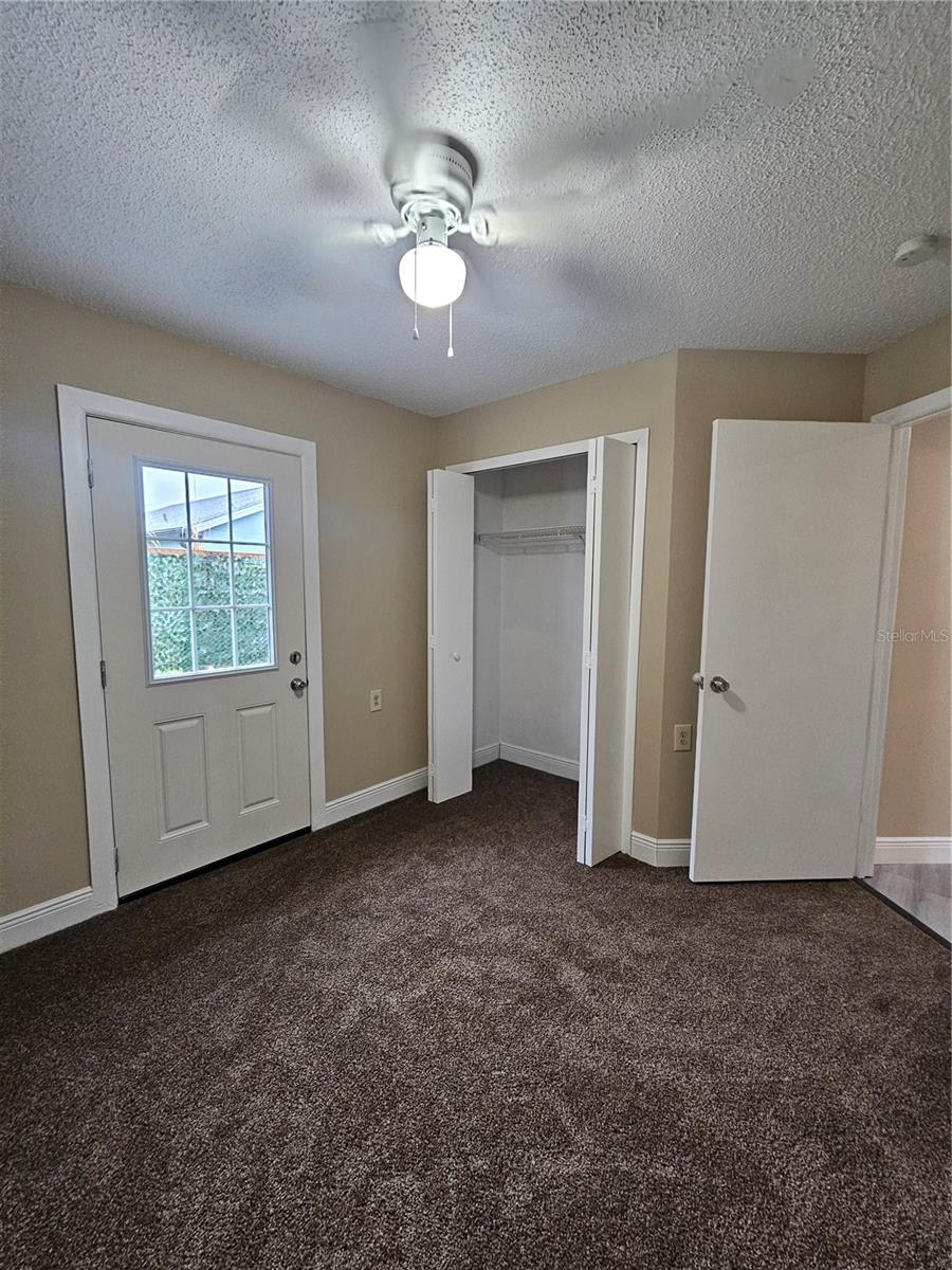 Image 12 of 25 For 1025 Clovercrest Road
