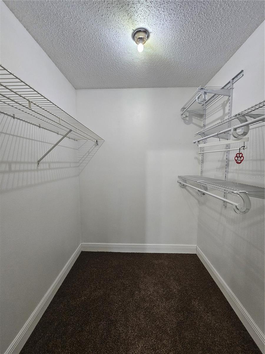 Image 16 of 25 For 1025 Clovercrest Road