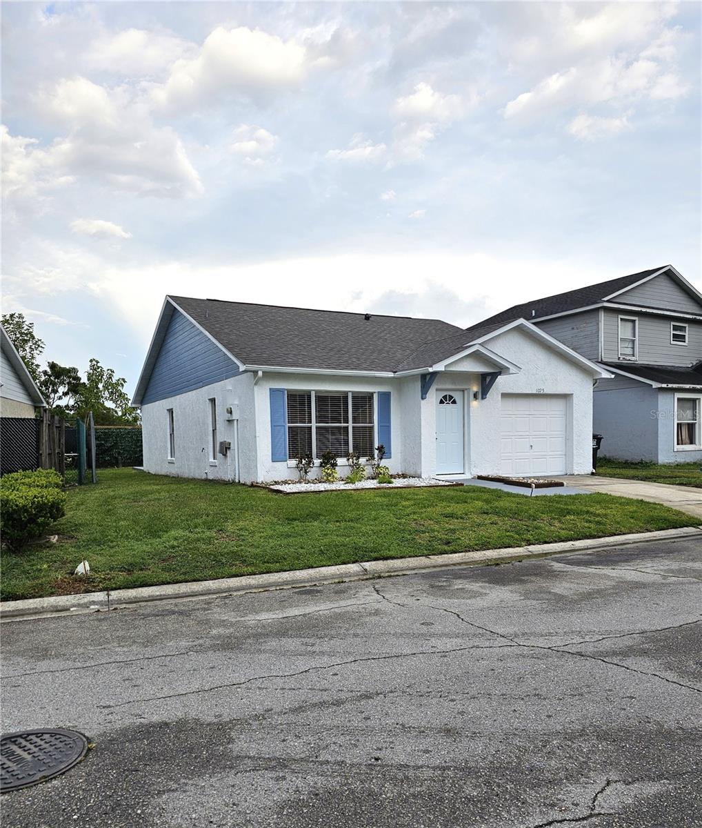 Image 2 of 25 For 1025 Clovercrest Road
