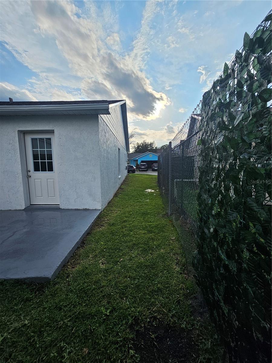 Image 25 of 25 For 1025 Clovercrest Road