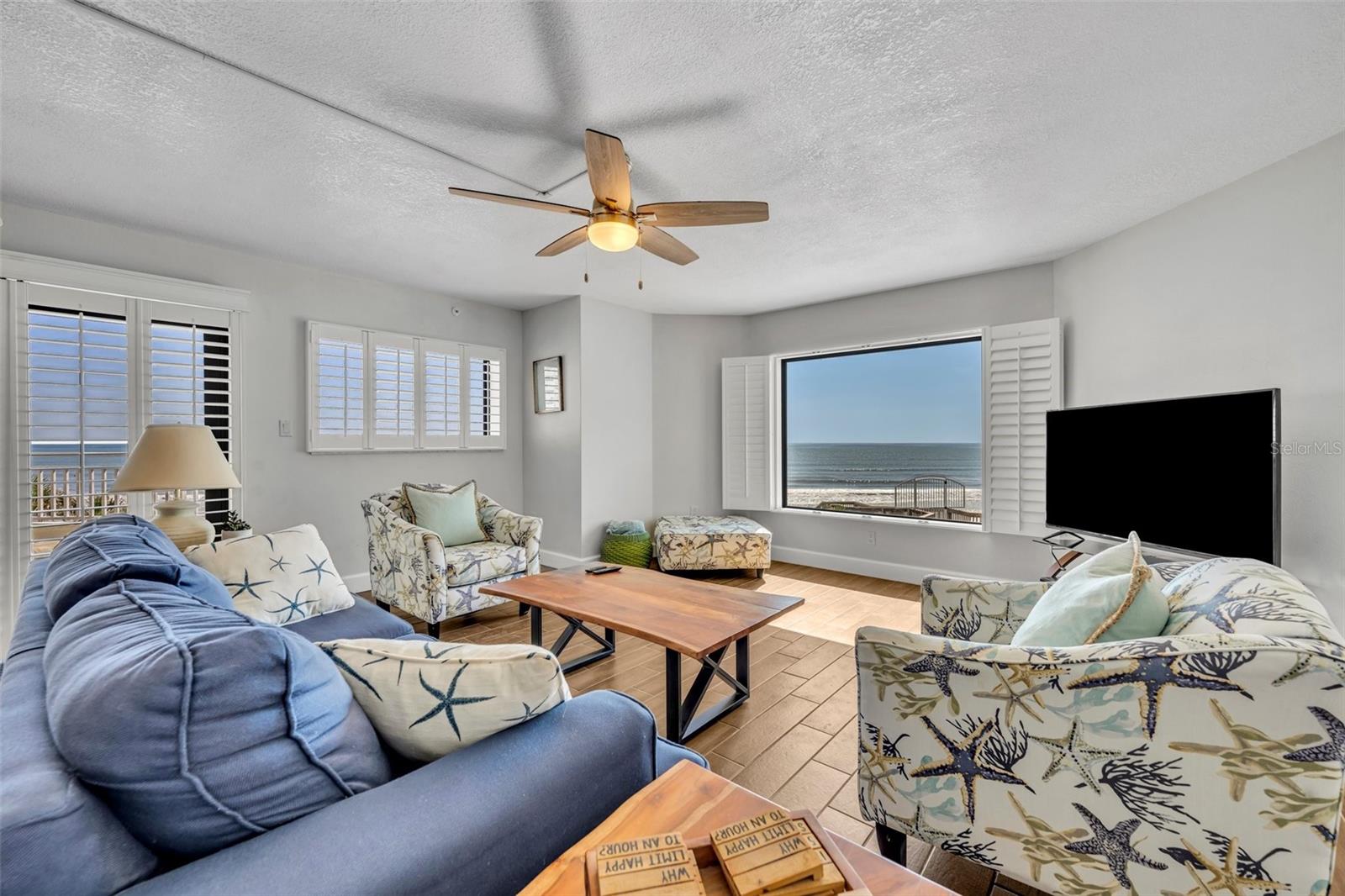 Image 13 of 43 For 5207 Atlantic Avenue 225
