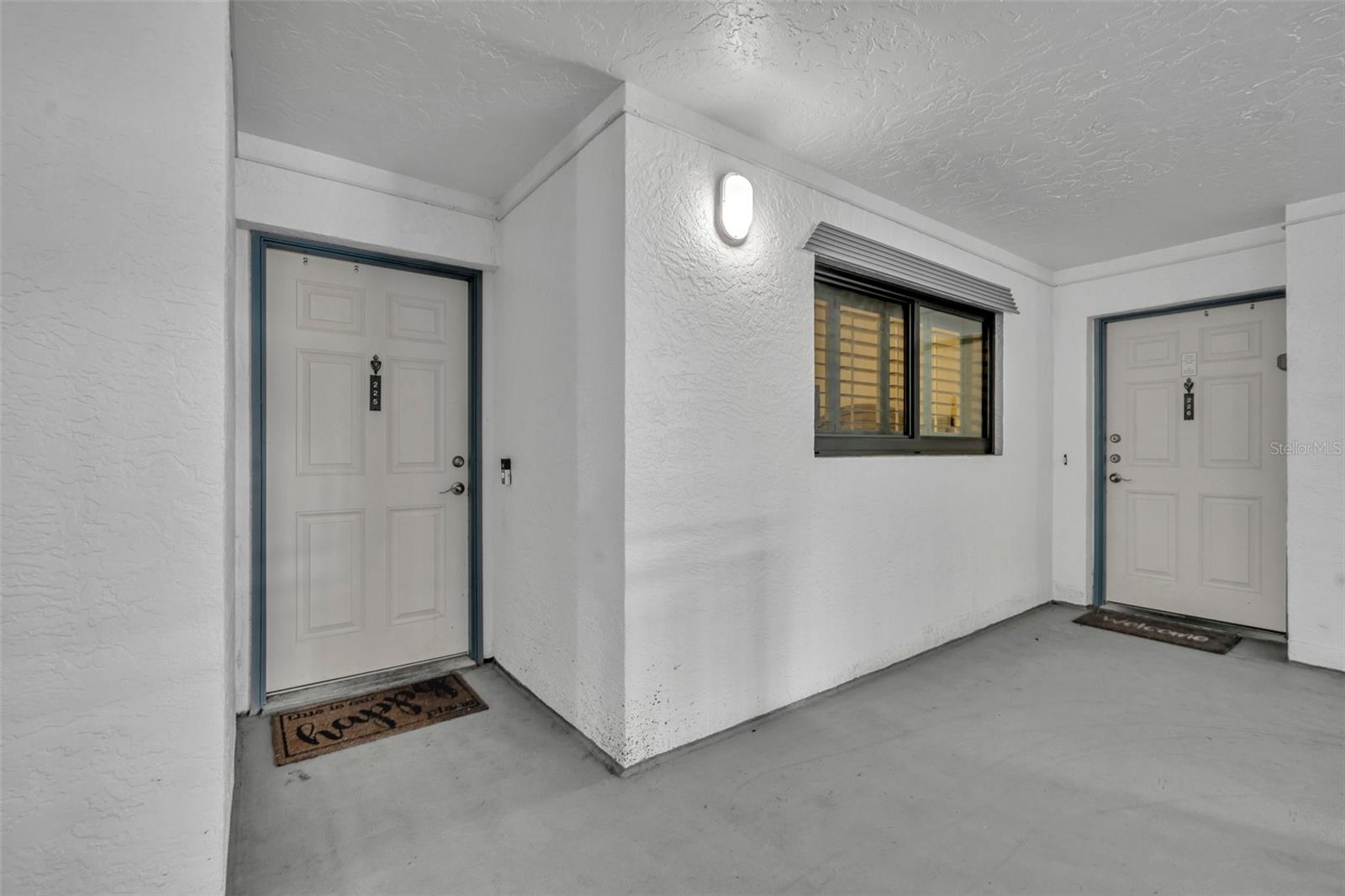 Image 2 of 43 For 5207 Atlantic Avenue 225