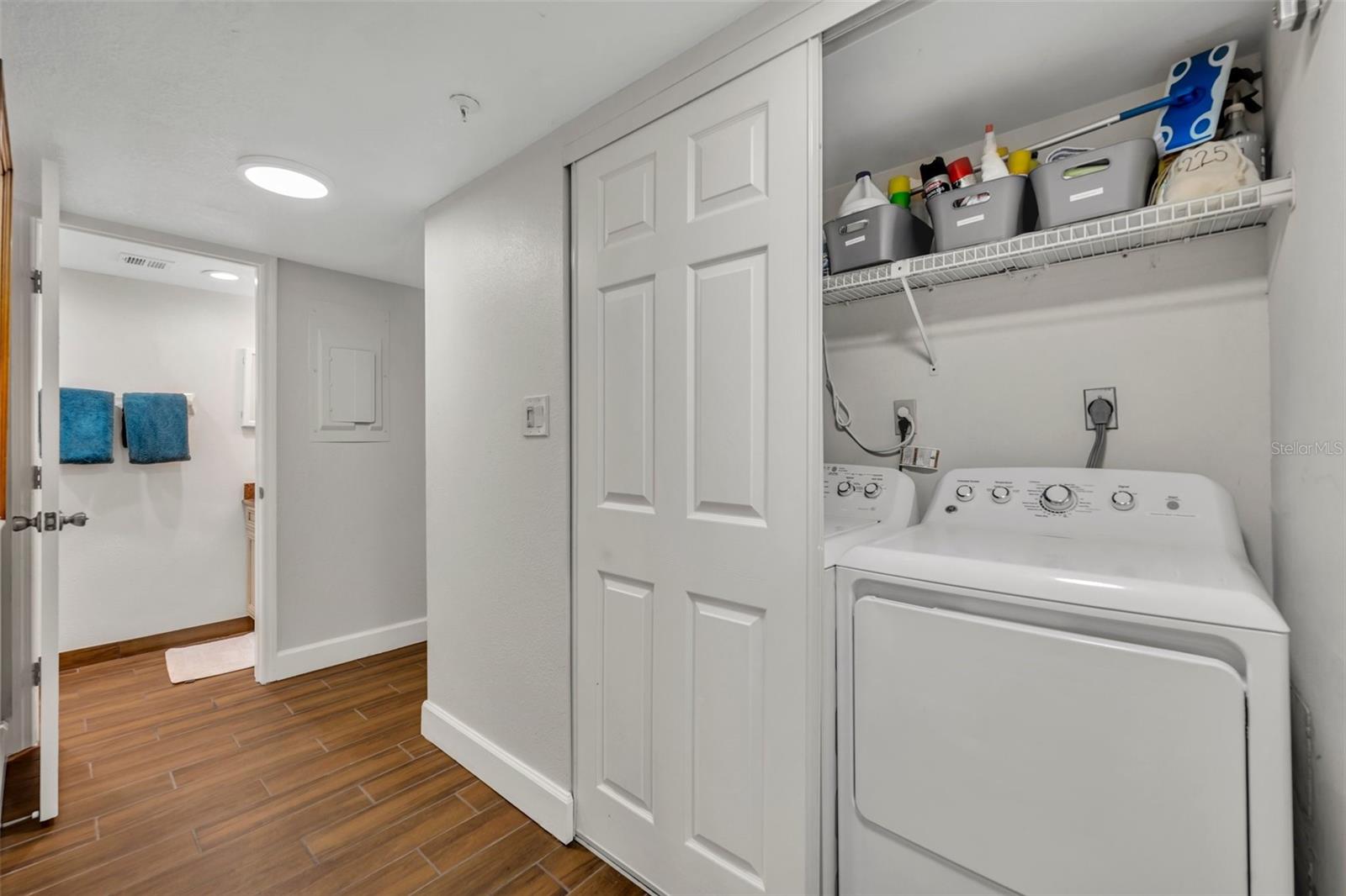 Image 29 of 43 For 5207 Atlantic Avenue 225