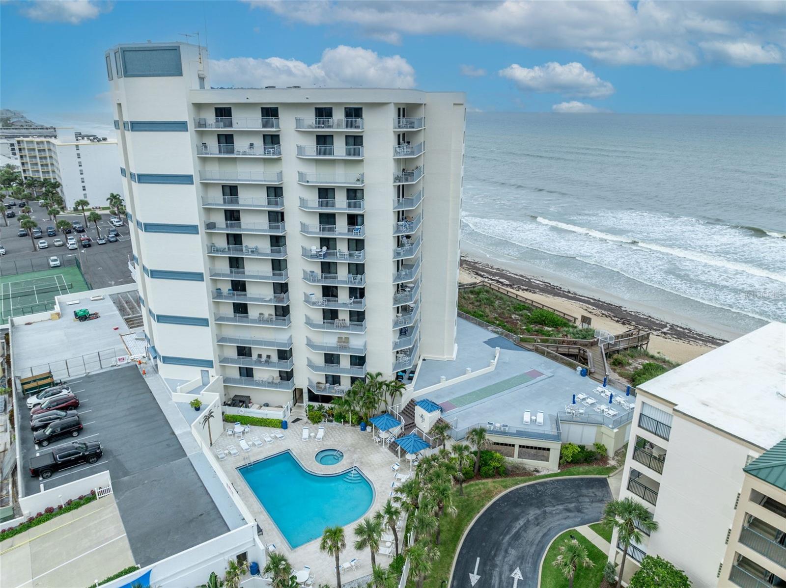 Image 40 of 43 For 5207 Atlantic Avenue 225