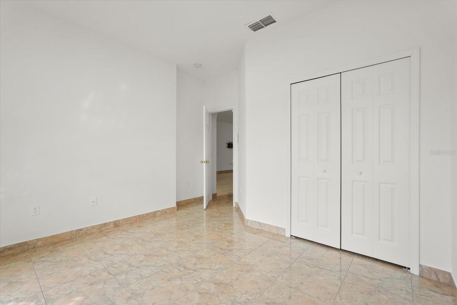 Image 20 of 41 For 2506 Aster Cove Lane