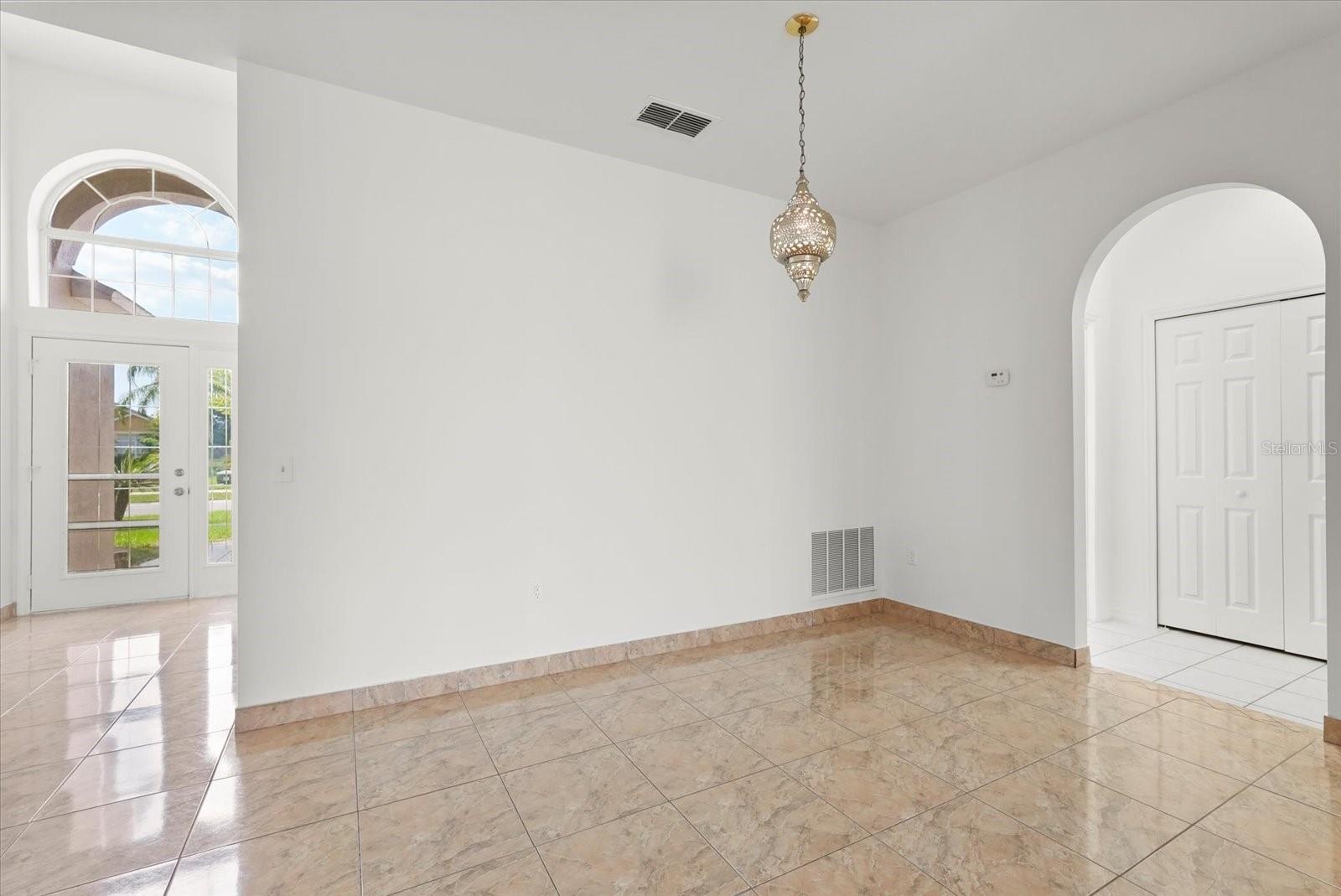 Image 6 of 41 For 2506 Aster Cove Lane