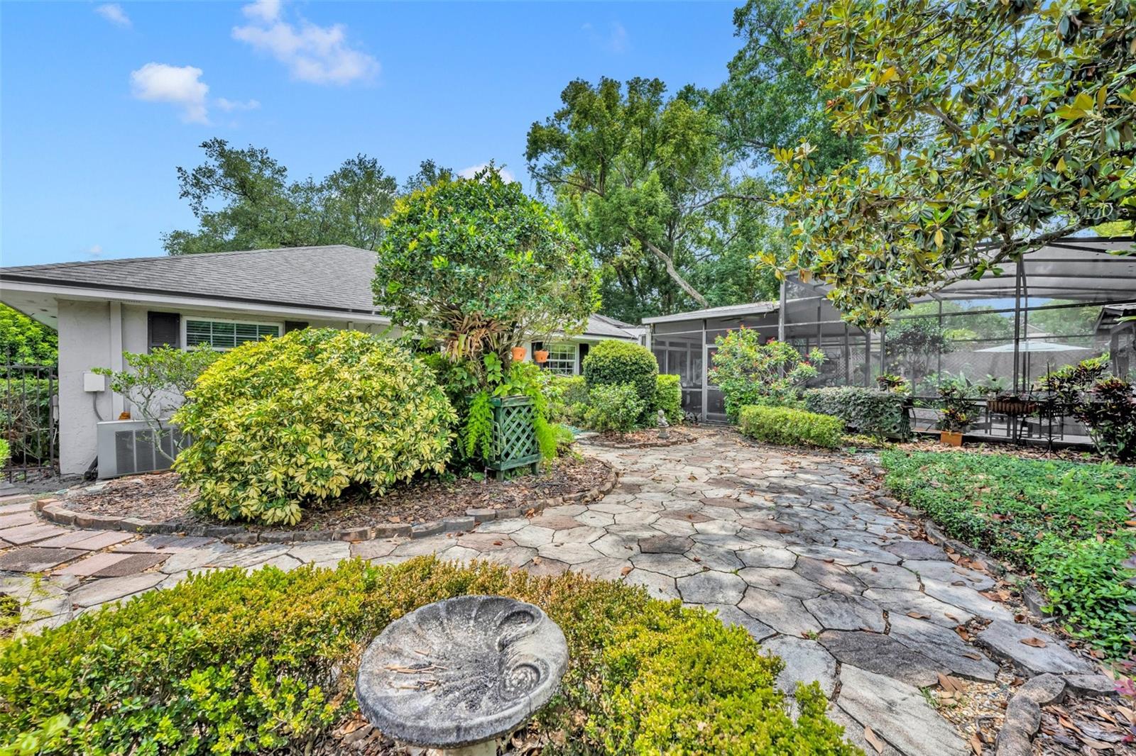 Image 4 of 9 For 1441 Sunnyside Drive