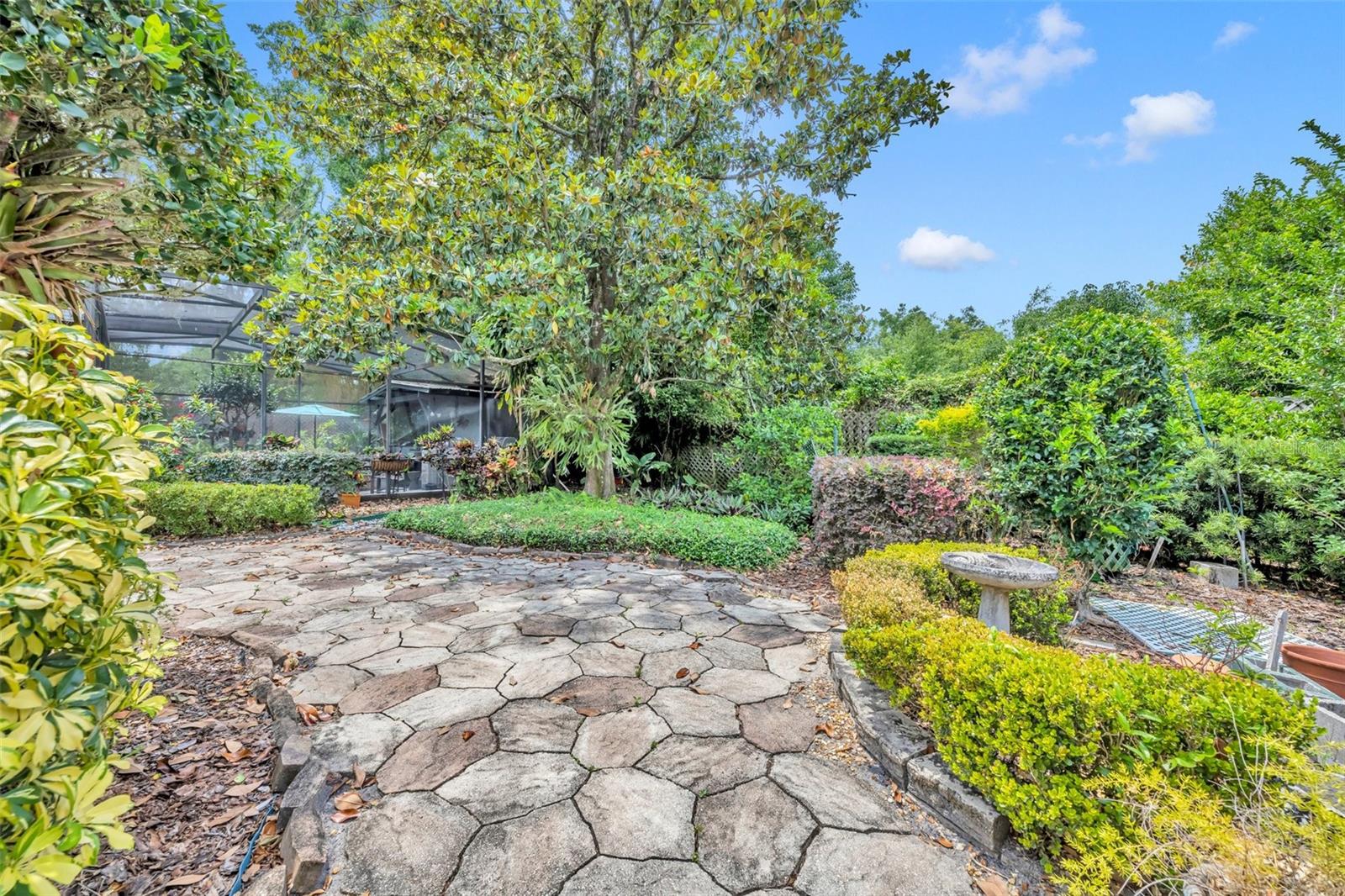 Image 6 of 9 For 1441 Sunnyside Drive
