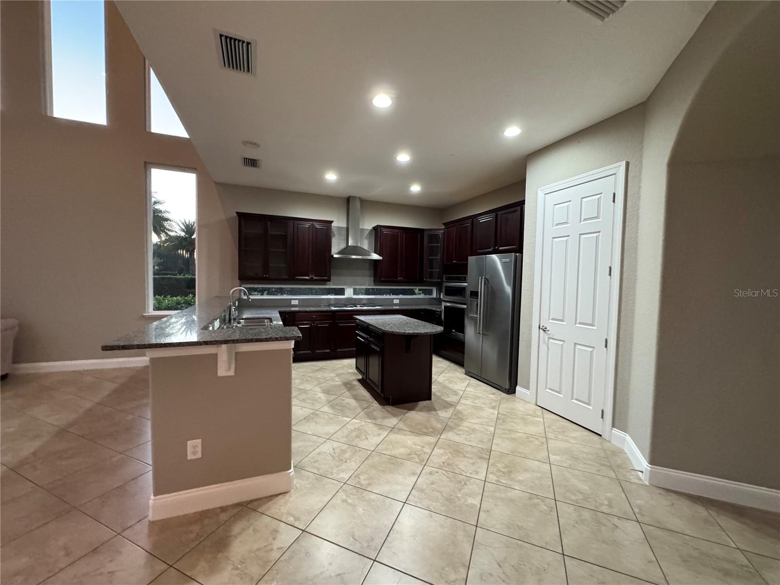 Image 14 of 39 For 13515 Bellaria Circle