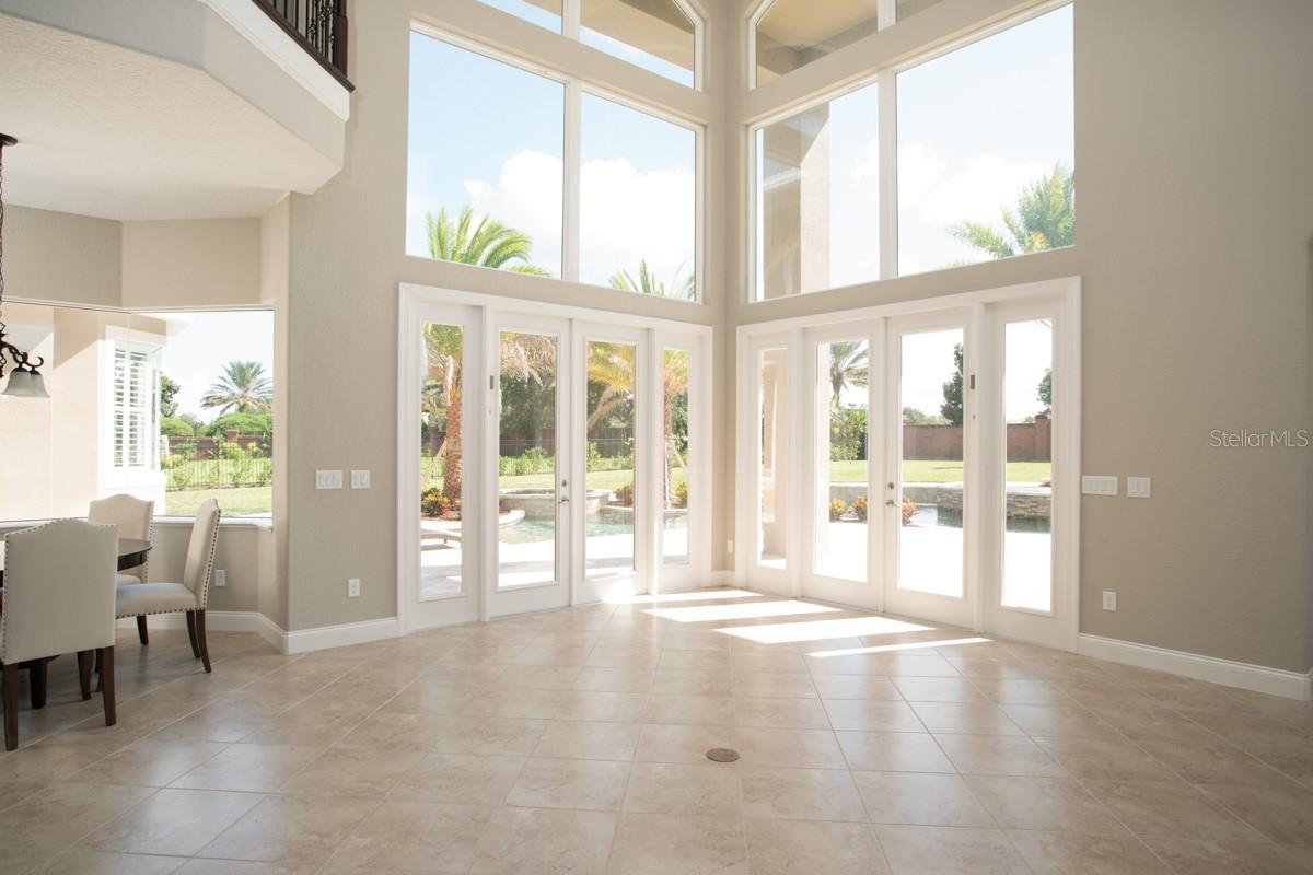 Image 22 of 39 For 13515 Bellaria Circle