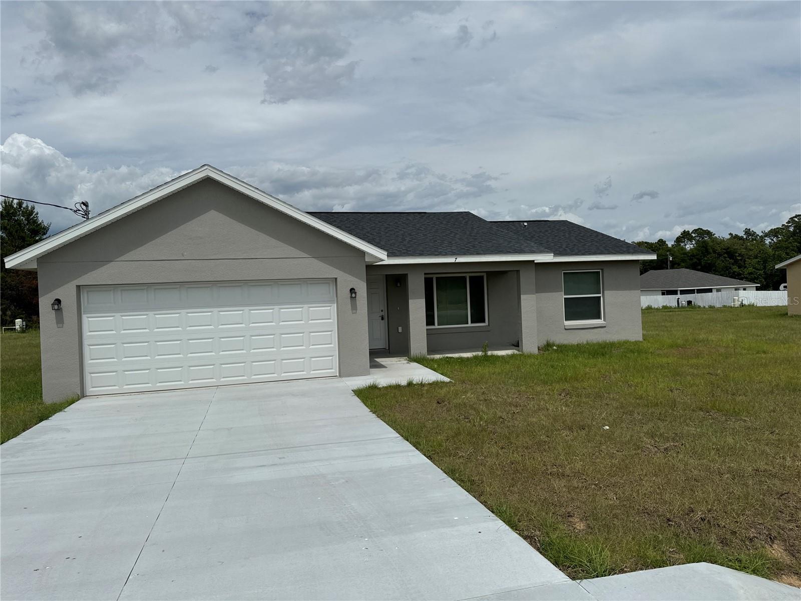 Details for 7 Maple Drive Way, OCKLAWAHA, FL 32179