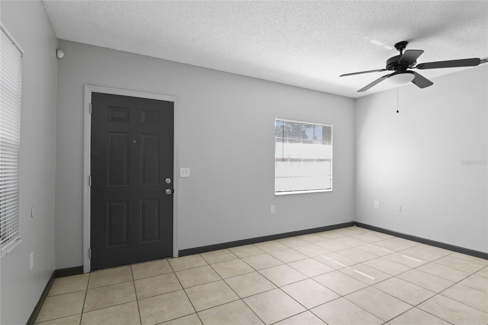 Image 5 of 27 For 620 Summerlin Avenue