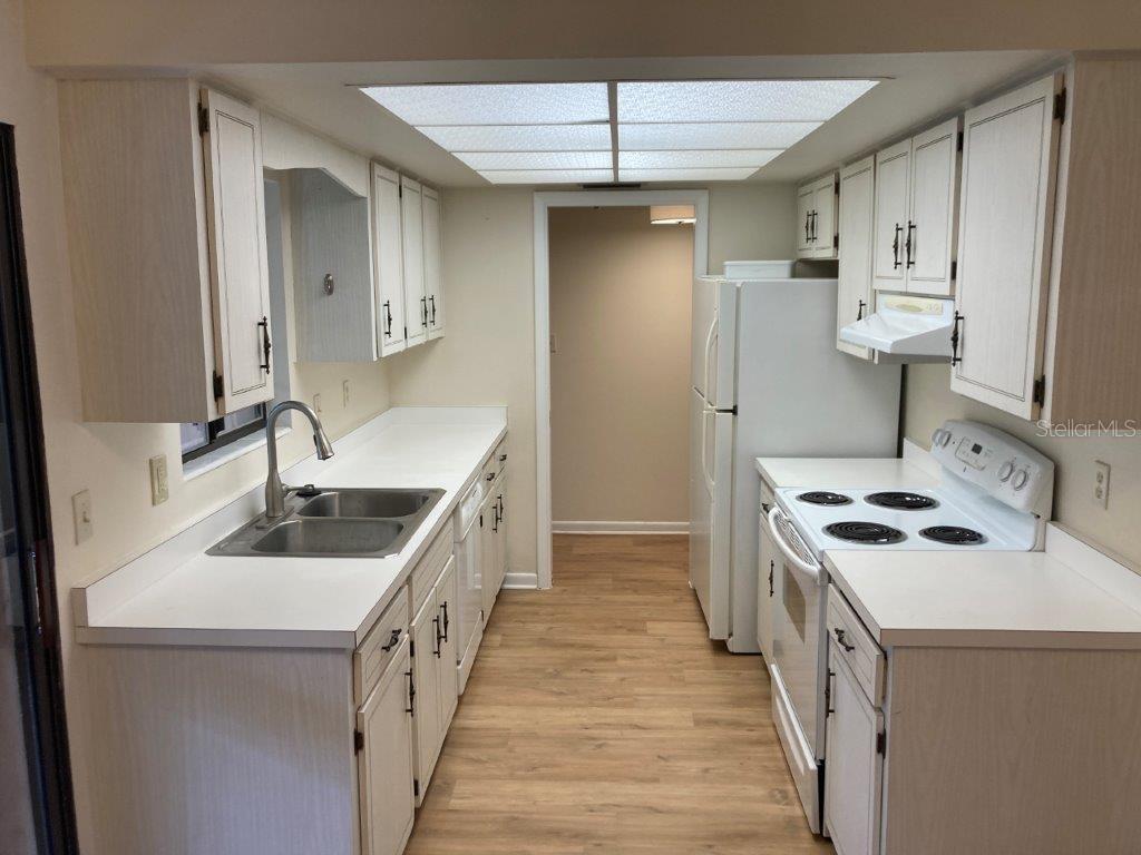Image 5 of 18 For 1246 Maury Road 1246