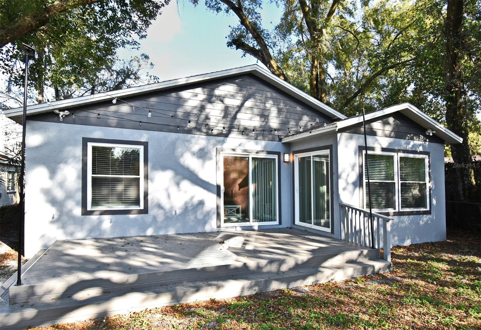 Image 22 of 47 For 938 Bumby Avenue