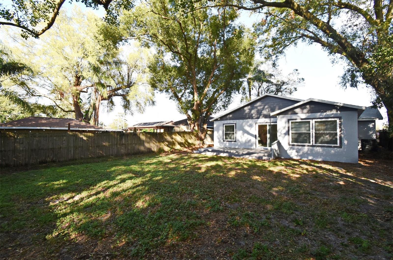Image 41 of 47 For 938 Bumby Avenue