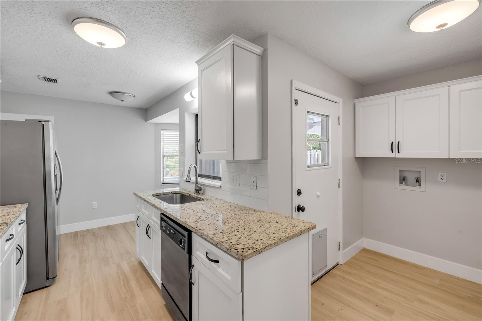 Image 10 of 27 For 6 Cimmaron Drive