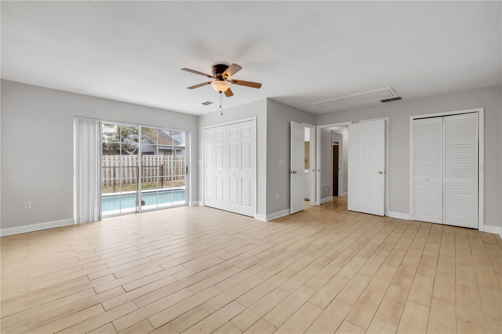 Image 15 of 27 For 6 Cimmaron Drive