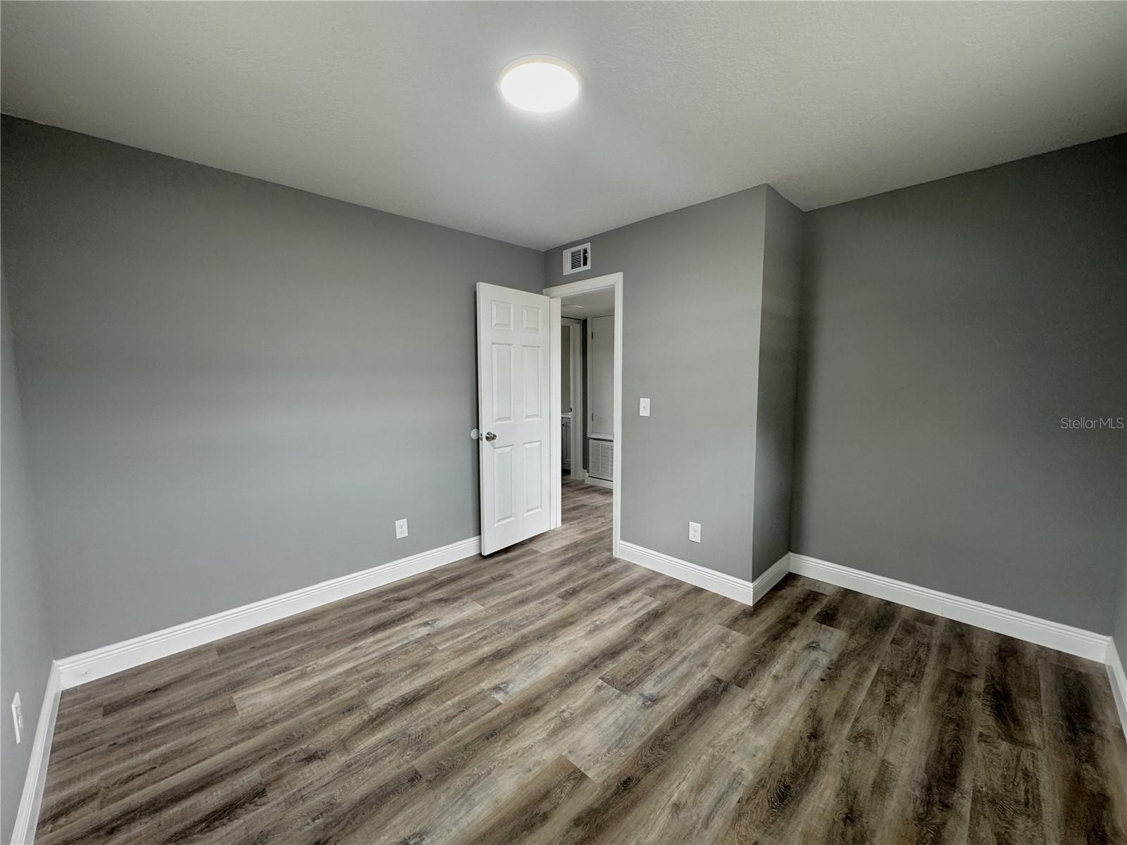 Image 2 of 15 For 1333 30th Street