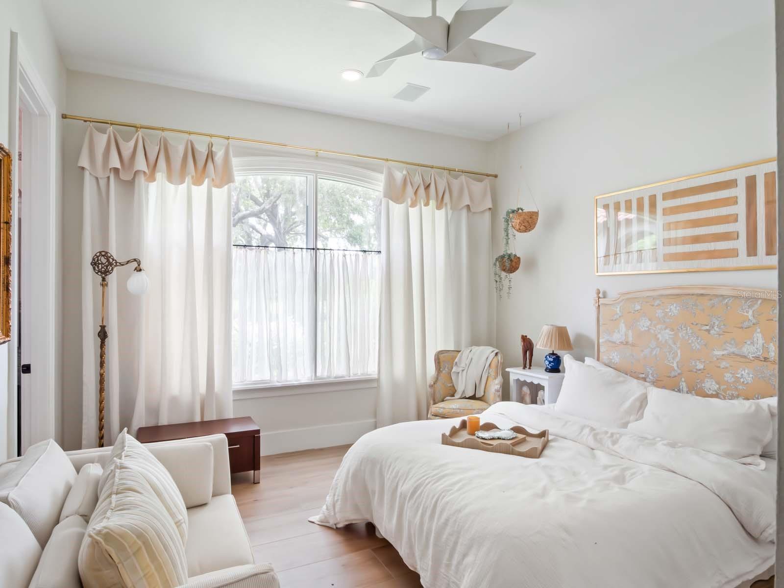 Image 21 of 42 For 9400 Sloane Street