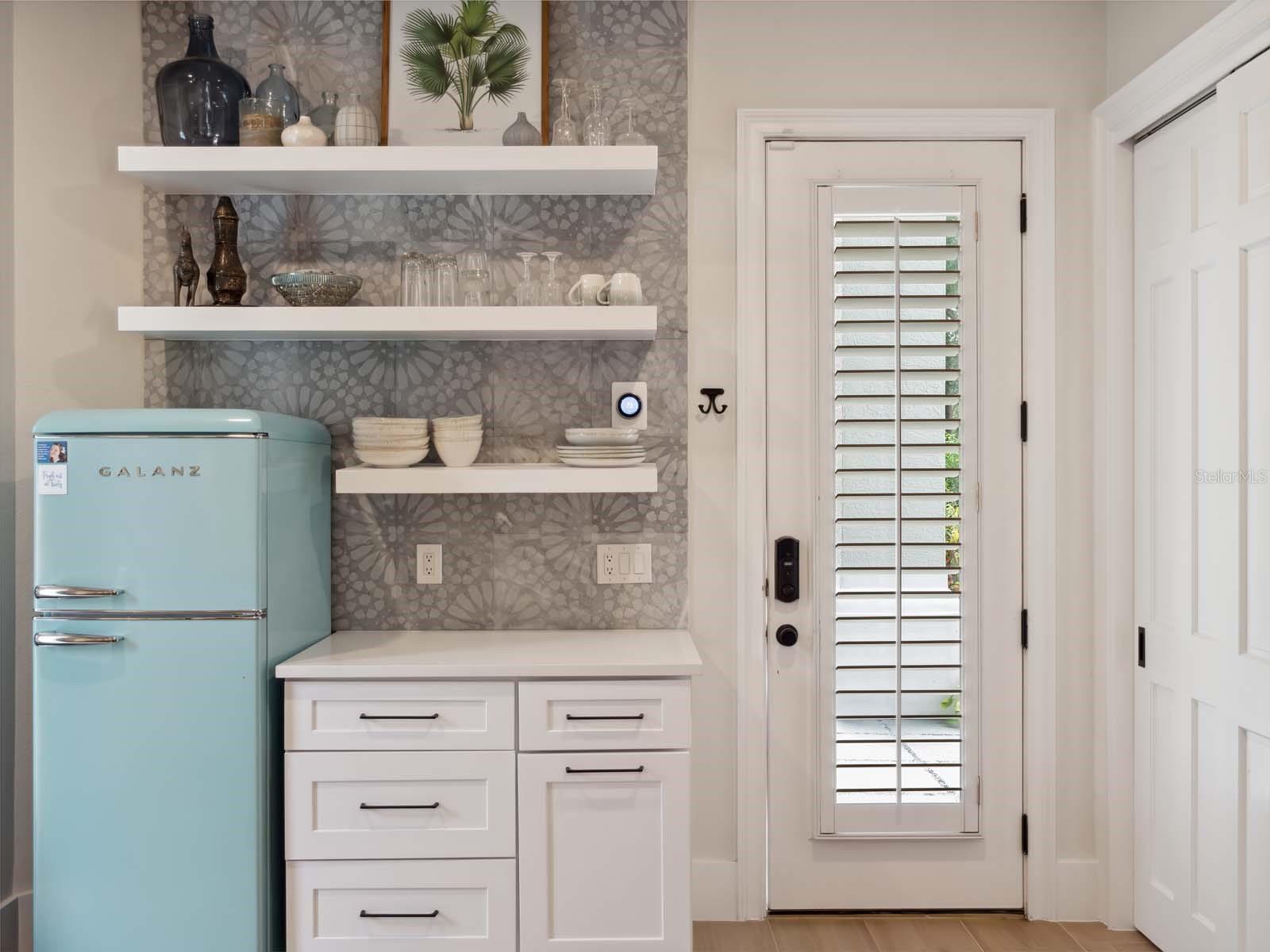 Image 28 of 42 For 9400 Sloane Street