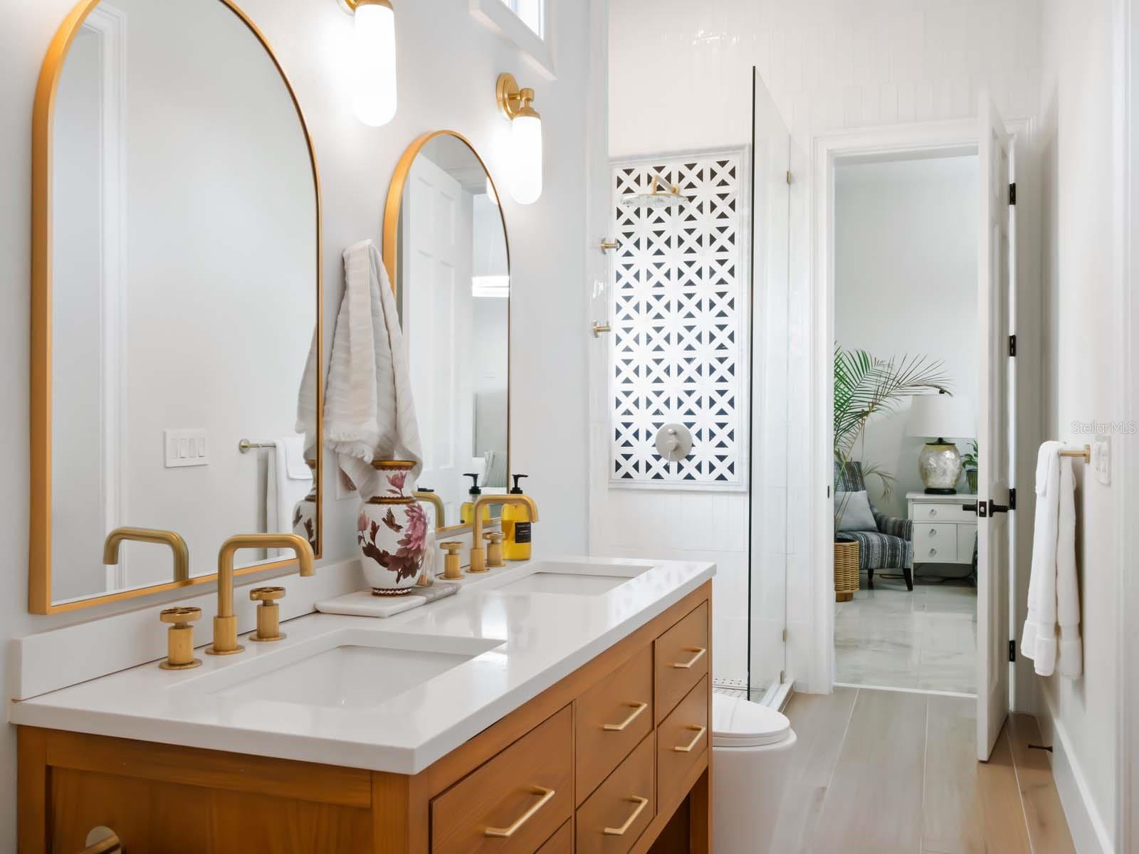 Image 31 of 42 For 9400 Sloane Street