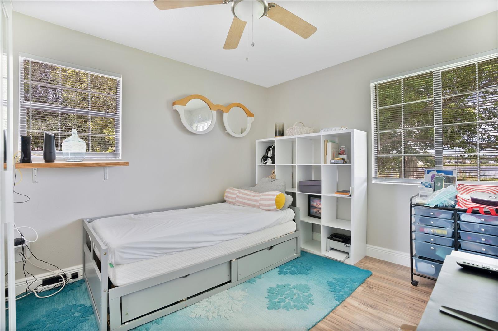 Image 19 of 25 For 16878 Arrowhead Boulevard