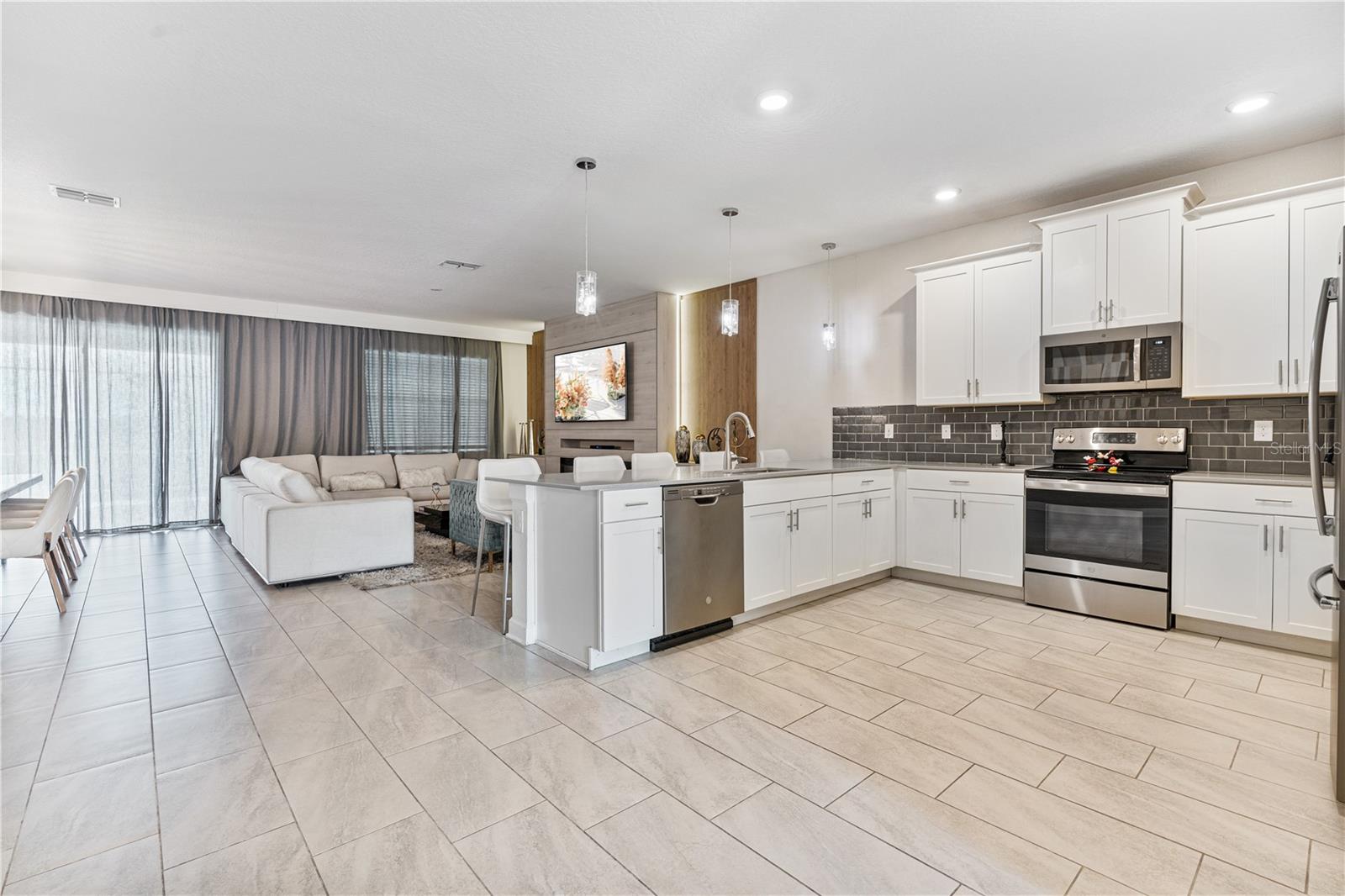 Image 12 of 67 For 8833 Cruden Bay Court