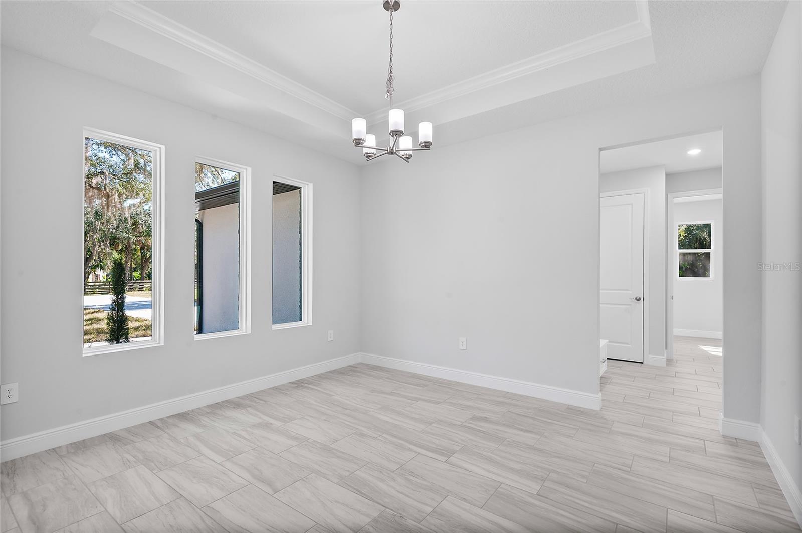 Image 34 of 49 For 304 Jungle Road