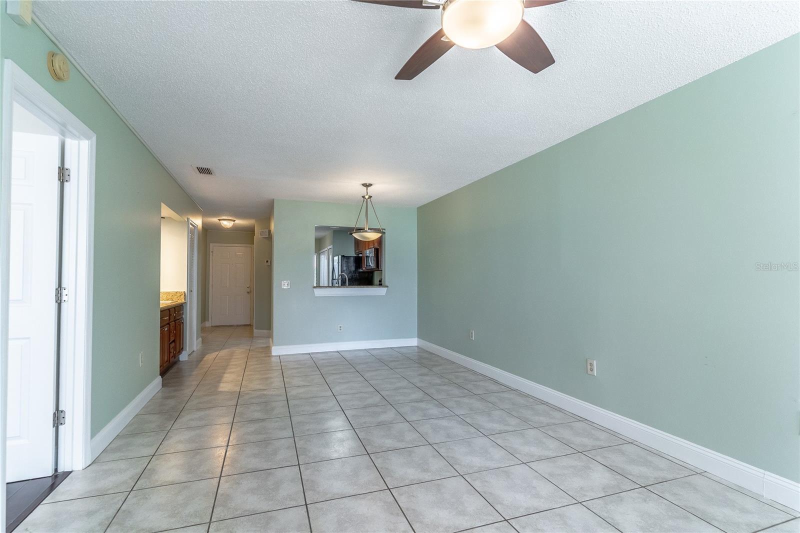 Image 20 of 40 For 9426 Torrington Avenue 1
