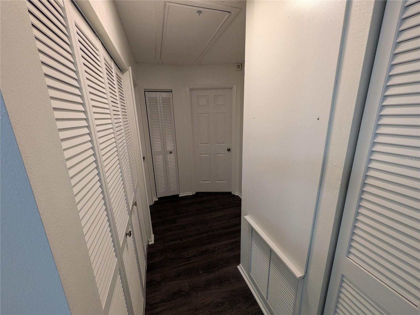 Image 8 of 14 For 5356 Royal Palm Avenue 5356