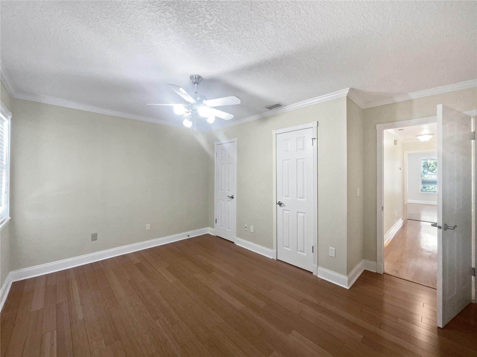 Image 16 of 23 For 306 Foxboro Court