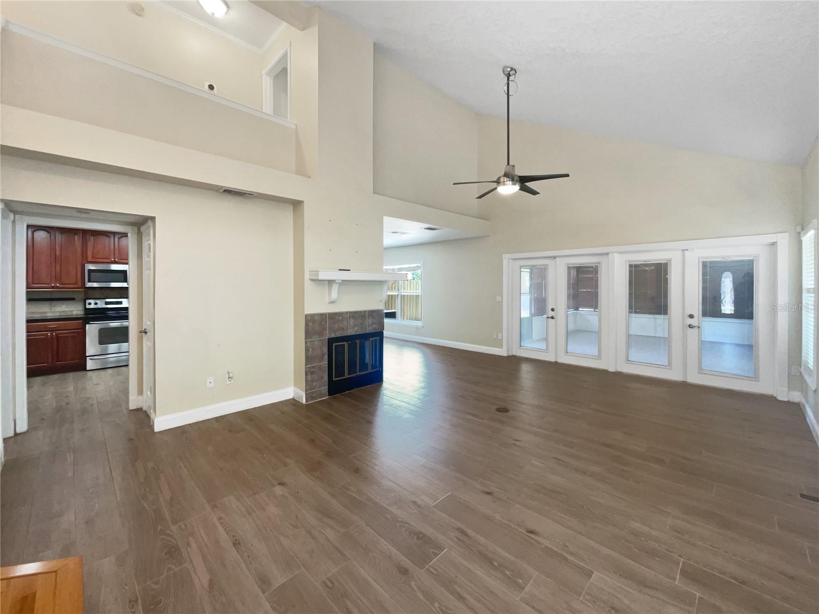 Image 3 of 23 For 306 Foxboro Court