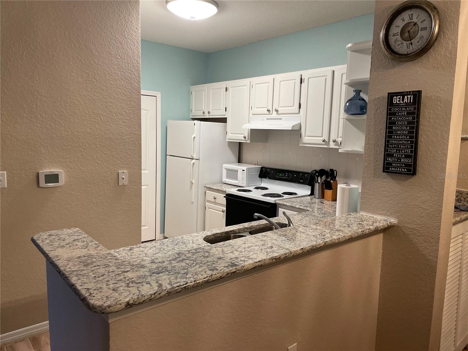 Image 4 of 16 For 8815 Dunes Court 105