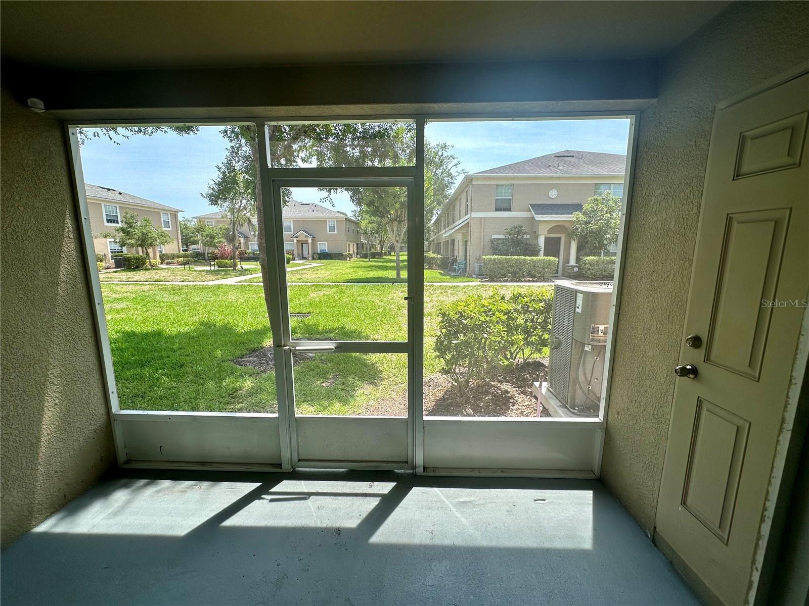 Image 16 of 17 For 253 Carina Circle